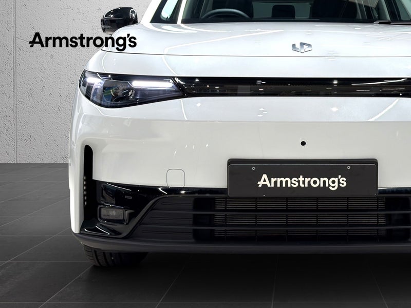 2026 Leapmotor C10 Life | Plug In Hybrid image 3