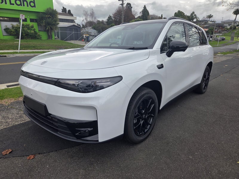 2026 Leapmotor C10 REEV Life image 2