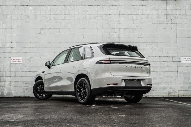 2026 Leapmotor C10 Style REEV - Ultra Hybrid -... image 3