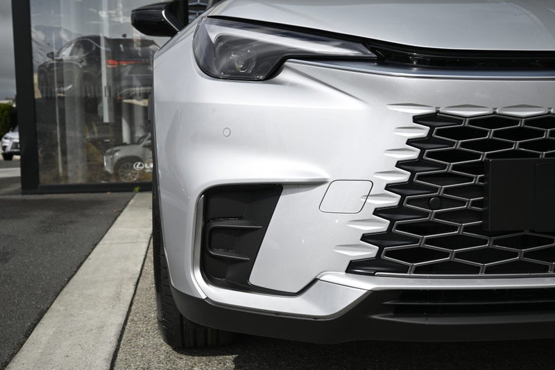 2026 Lexus LBX Active 1.5L Hybrid image 4