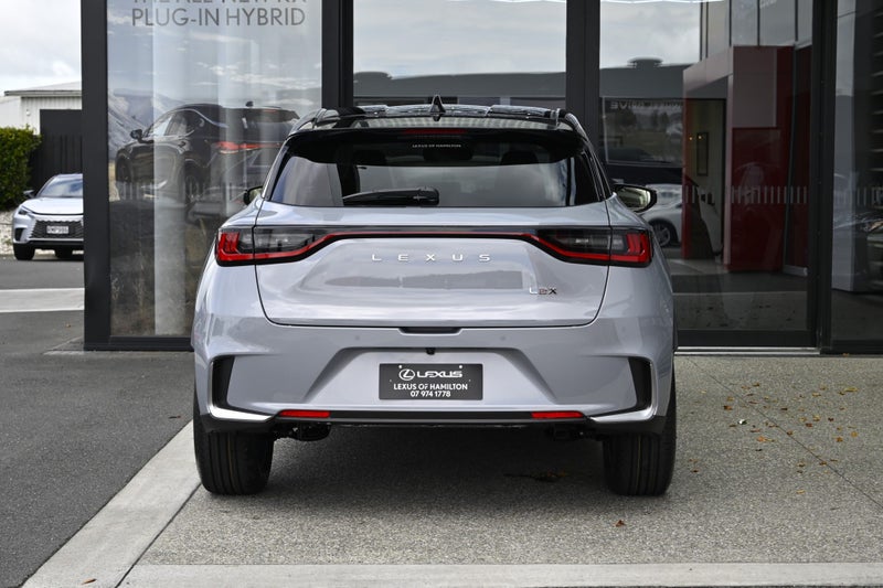 2026 Lexus LBX Active 1.5L Hybrid image 5