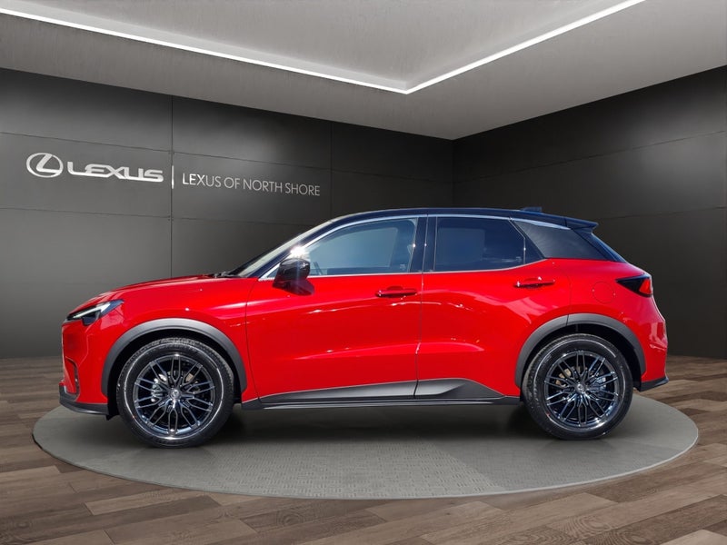 2026 Lexus LBX Cool 1.5L Hybrid AWD SUV image 4