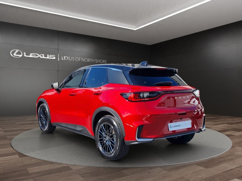 2026 Lexus LBX Cool 1.5L Hybrid AWD SUV image 5