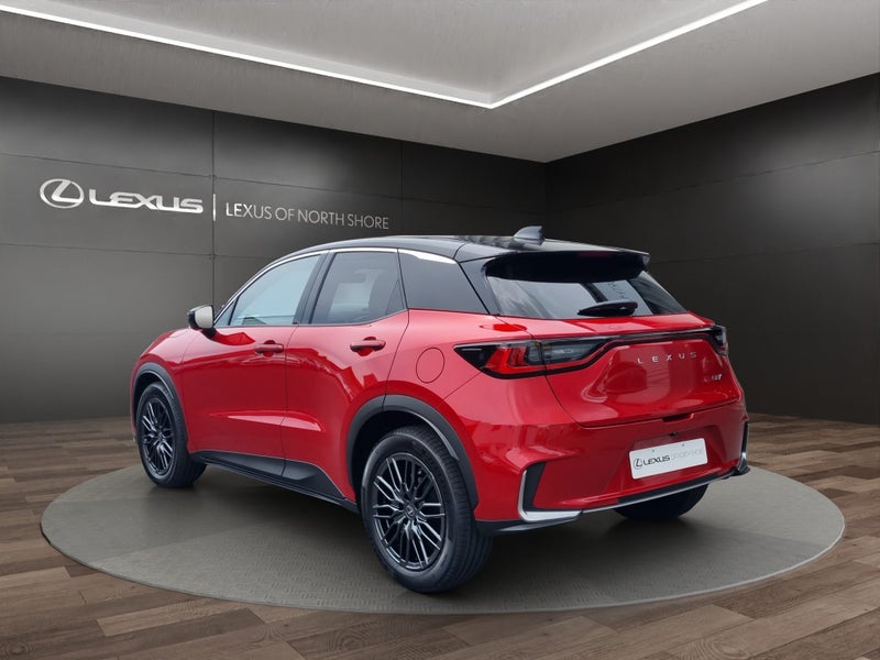 2026 Lexus LBX Cool 1.5L Hybrid FWD SUV image 5