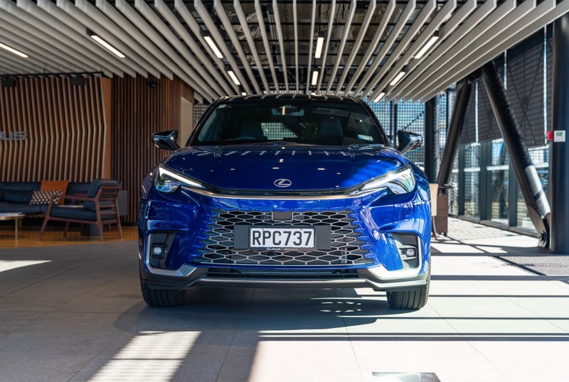 2026 Lexus LBX Cool 1.5L Hybrid Petrol Auto SUV image 5