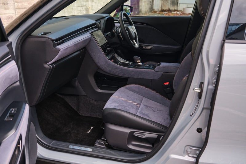 2026 Lexus LBX Cool AWD image 5