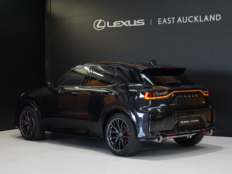 2026 Lexus LBX Morizo RR 1.6PT 8AT AWD SUV/5D/5S image 2