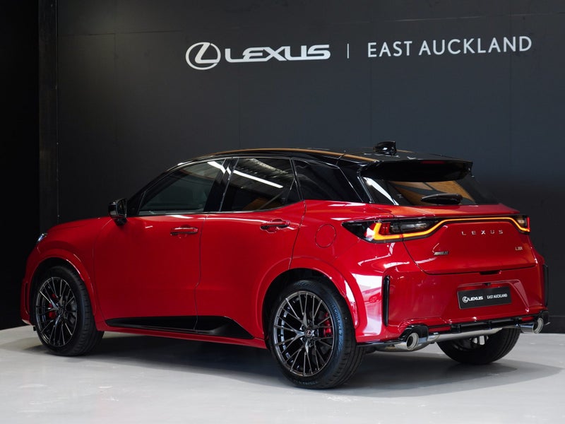 2026 Lexus LBX Morizo RR 1.6PT 8AT AWD SUV/5D/5S image 2