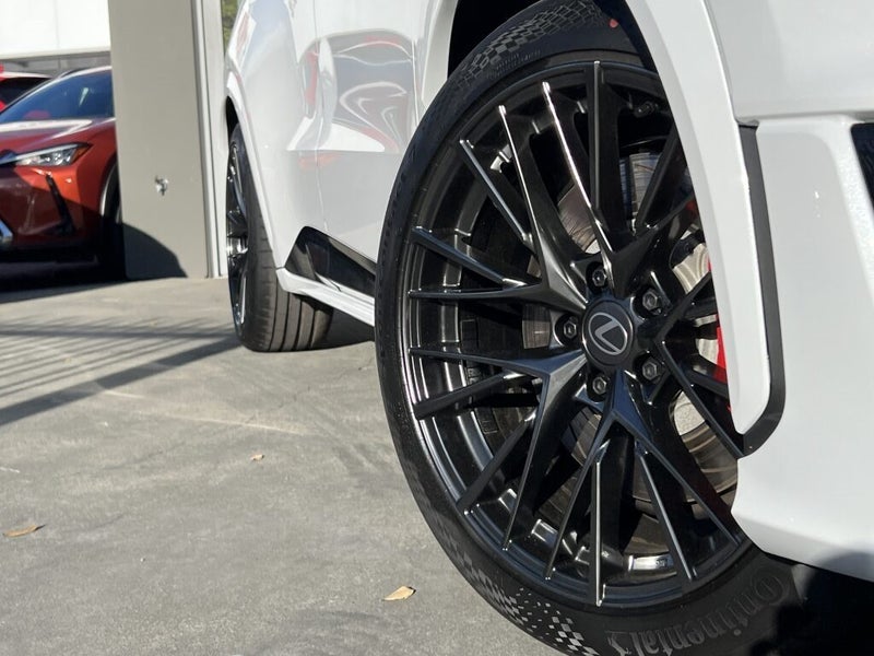 2026 Lexus LBX Morizo Rr 1.6Pt/Awd image 4