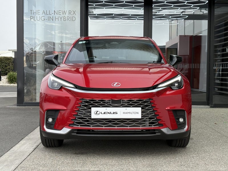 2026 Lexus LBX Relax 1.5L Hybrid image 3