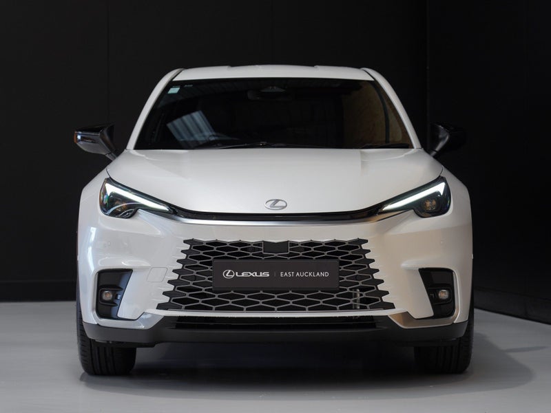 2026 Lexus LBX Relax 1.5P HEV ECVT FWD SUV/5D/5S image 4