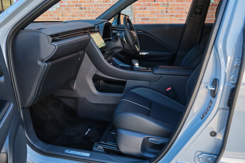 2026 Lexus LBX Relax image 5