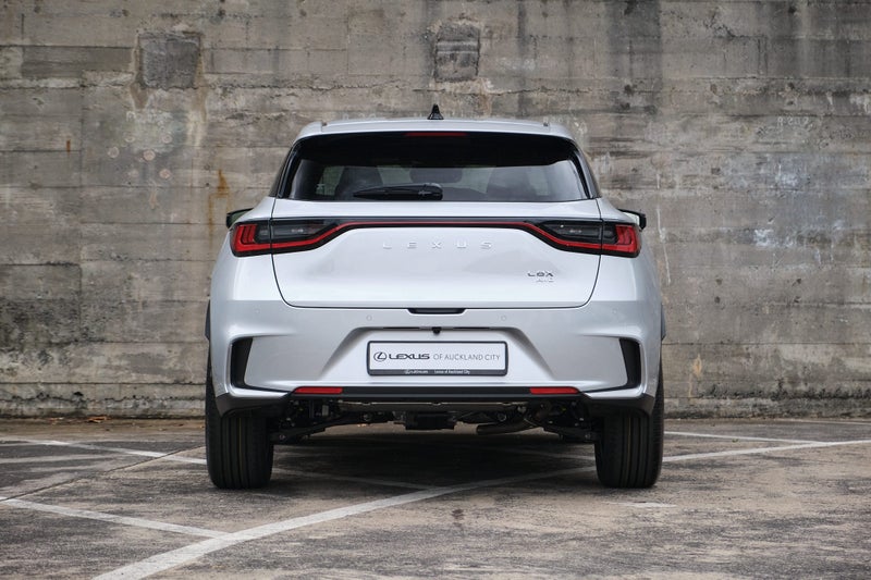 2026 Lexus LBX Relax AWD image 5