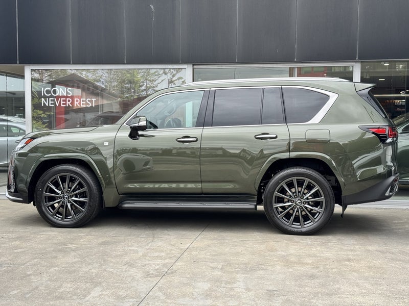 2026 Lexus LX 500d F Sport 3.3L Twin Turbo Dies... image 4