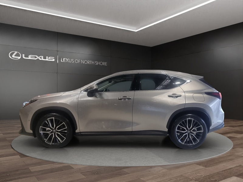 2026 Lexus NX 350h Limited 2.5L Hybrid AWD SUV image 4