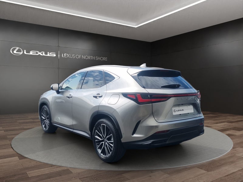2026 Lexus NX 350h Limited 2.5L Hybrid AWD SUV image 5