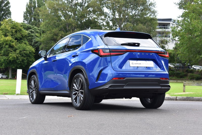 2026 Lexus NX 350h Limited 2.5P HEV ECVT AWD SU... image 2