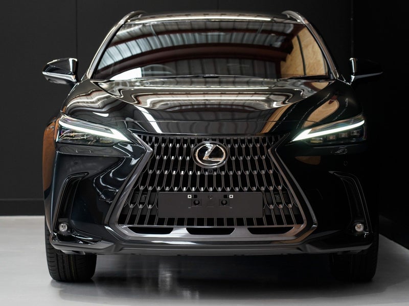2026 Lexus NX 350h Limited 2.5P HEV ECVT AWD SU... image 3