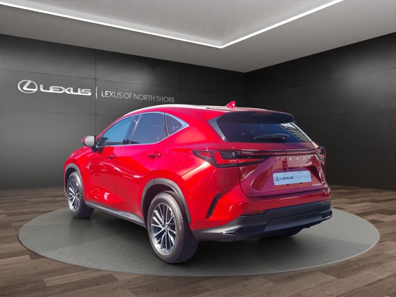 2026 Lexus NX 350h Premium 2.5L Hybrid FWD SUV image 5