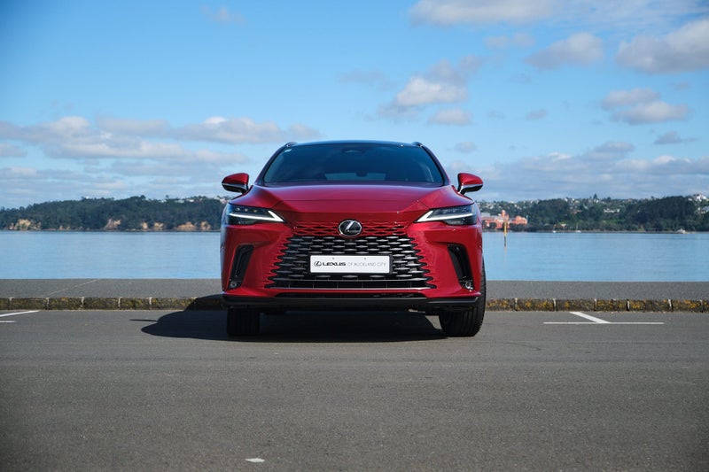 2026 Lexus RX 350h Limited image 2