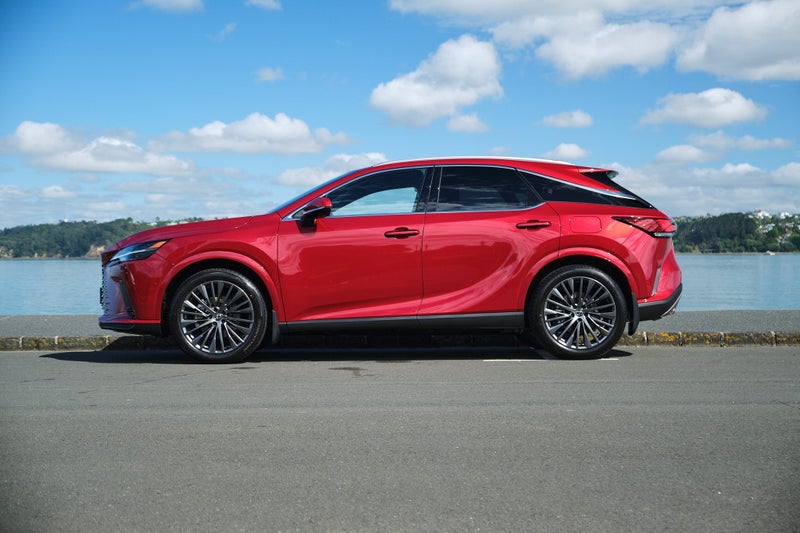 2026 Lexus RX 350h Limited image 5
