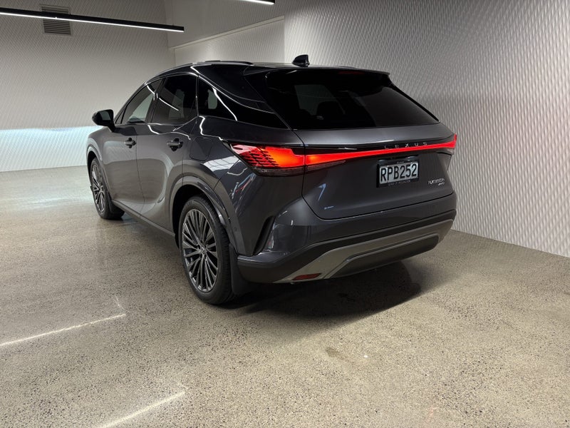 2026 Lexus RX 350h Limited 2.5P HEV CVT AWD SUV... image 5