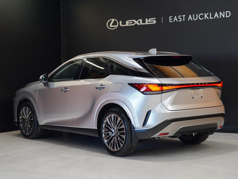 2026 Lexus RX 350h Limited 2.5P HEV CVT AWD SUV... image 2