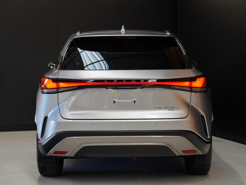 2026 Lexus RX 350h Limited 2.5P HEV CVT AWD SUV... image 5