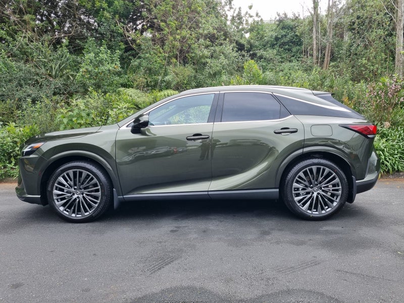 2026 Lexus RX 350h Limited 2.5Ph image 4