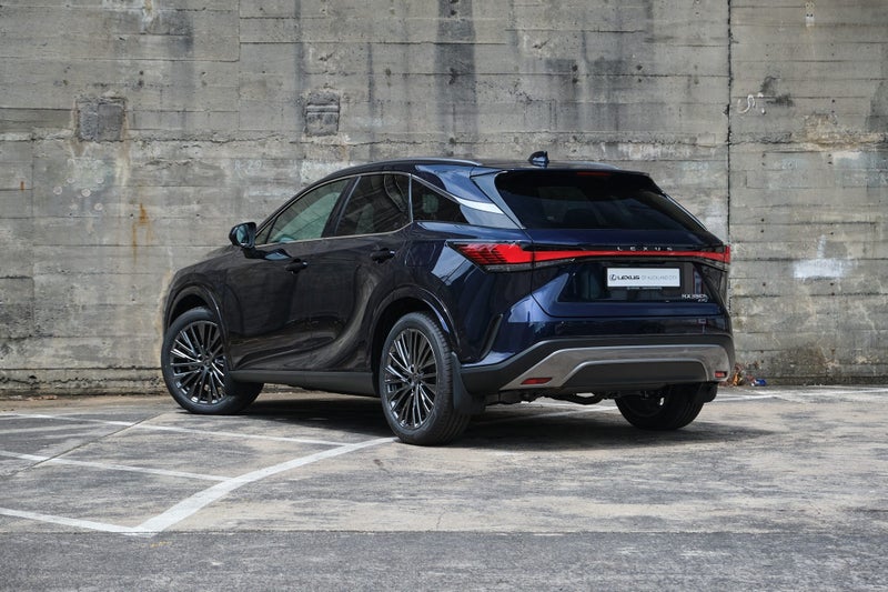 2026 Lexus RX 350h Limited image 4