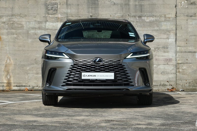 2026 Lexus RX 450h+ Limited image 2