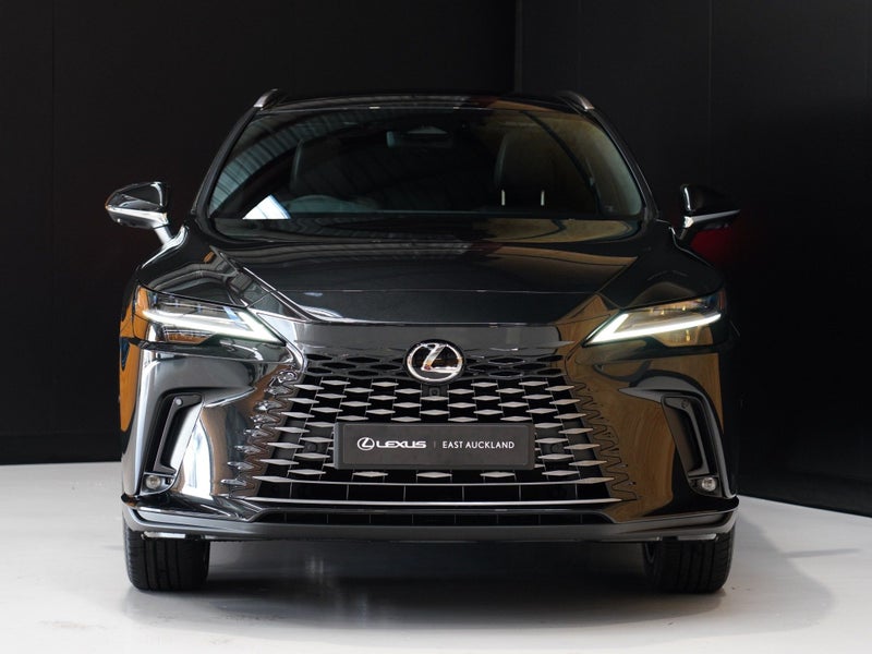 2026 Lexus RX 450h+ Limited 2.5P PHEV ECVT AWD... image 4