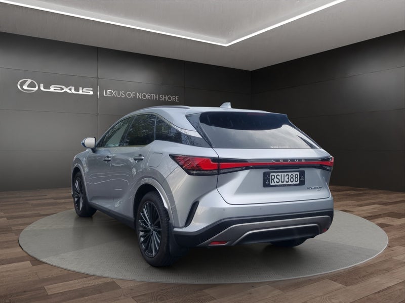 2026 Lexus RX 450h+ Limited 2.5P PHEV ECVT AWD... image 5