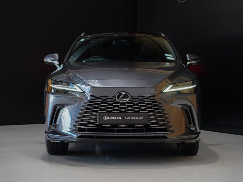 2026 Lexus RX 450h+ Limited 2.5P PHEV ECVT AWD... image 4