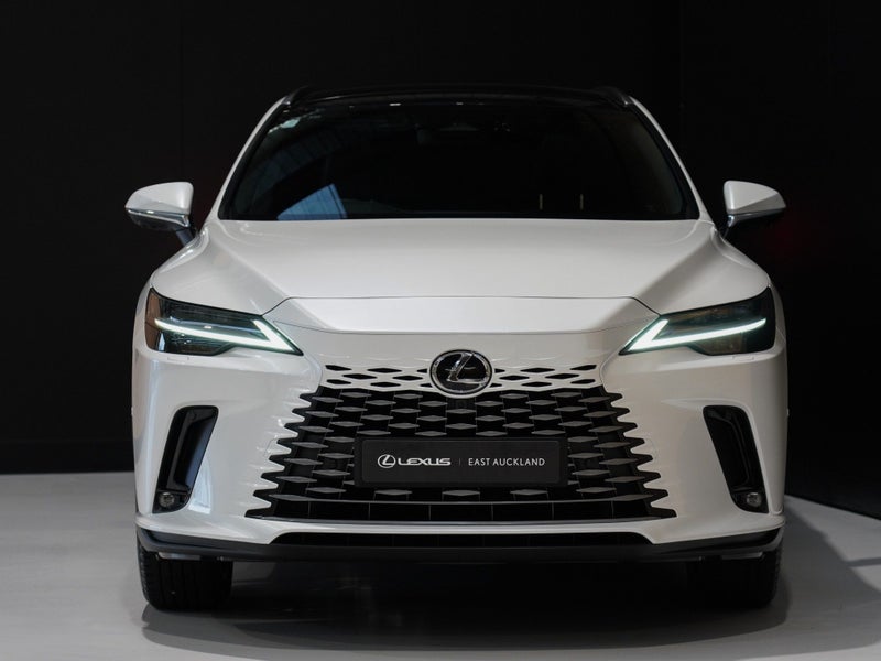 2026 Lexus RX 450h+ Limited 2.5P PHEV ECVT AWD... image 4