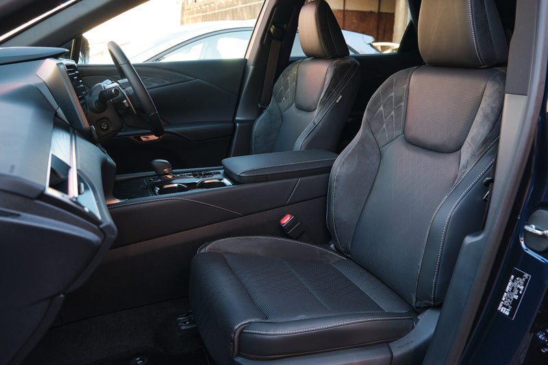 2026 Lexus RX 450h+ Limited image 4