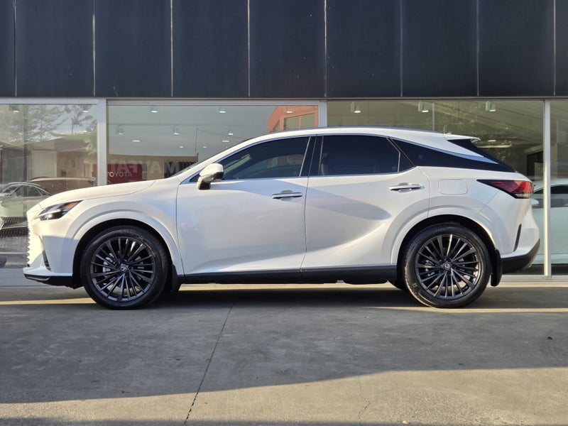 2026 Lexus RX 450h+ RX 450H+ Limited Phev image 5