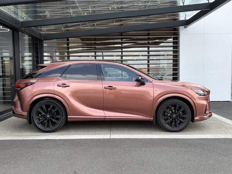 2026 Lexus RX 500h F SPORT 2.4L Turbo 273kW AWD image 5