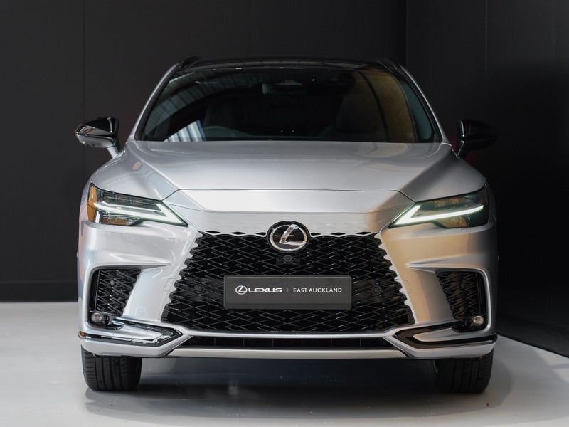 2026 Lexus RX 500h F Sport 2.4PT 1MHEV 6AT AWD... image 4