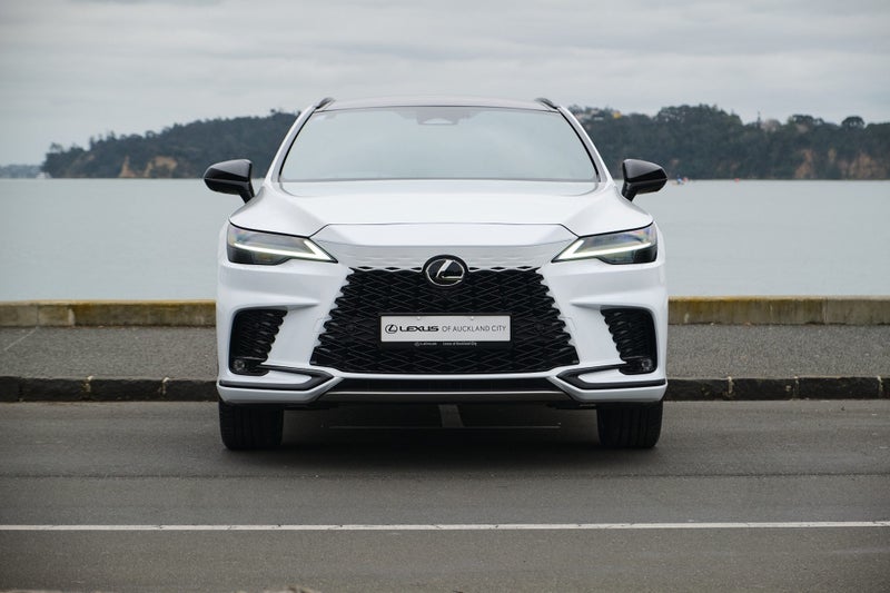 2026 Lexus RX 500h F Sport Performance image 2