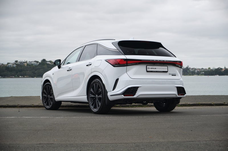 2026 Lexus RX 500h F Sport Performance image 5