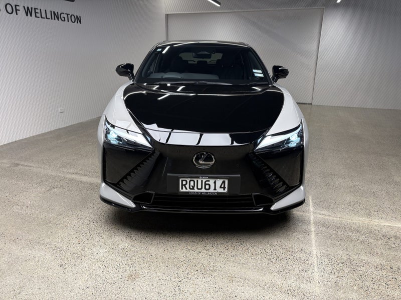 2026 Lexus RZ 550e F SPORT BEV AWD SUV/5D/5S (X... image 3