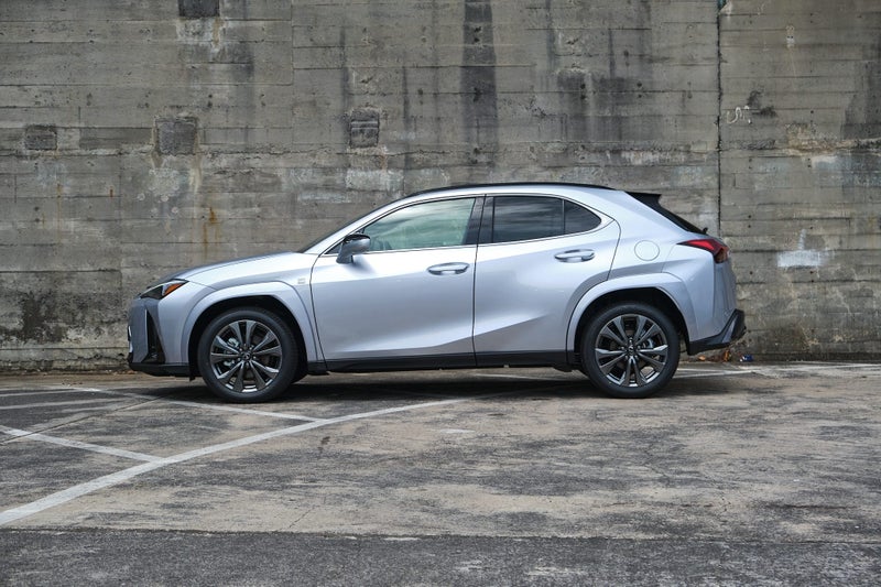 2026 Lexus UX 300h F-Sport image 3
