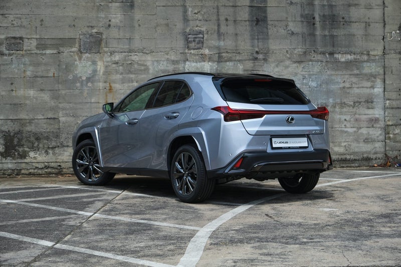 2026 Lexus UX 300h F-Sport image 4
