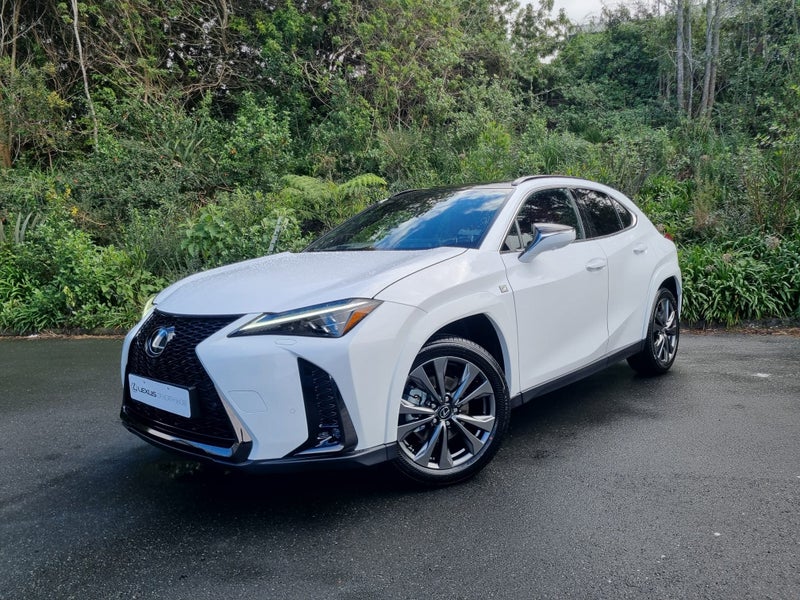 2026 Lexus UX 300h F Sport 2.0L Hybrid FWD SUV image 3