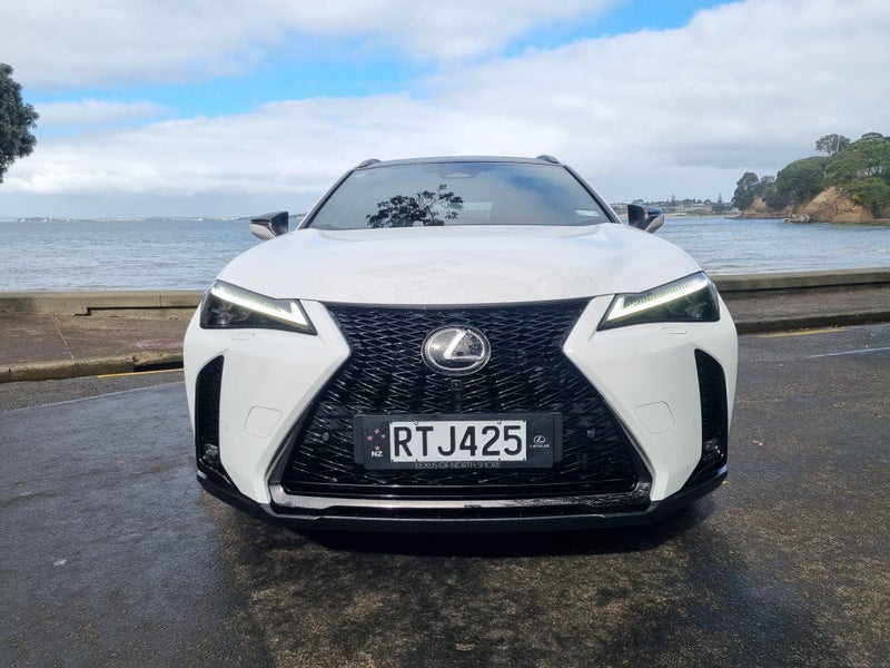2026 Lexus UX 300h F Sport 2.0L Hybrid FWD SUV image 2