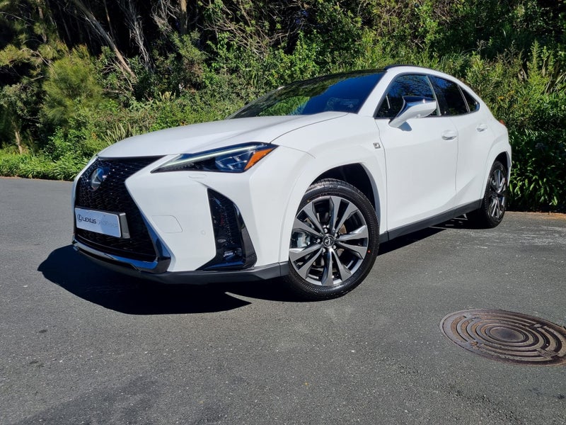 2026 Lexus UX 300h F Sport 2.0L Hybrid FWD SUV image 3