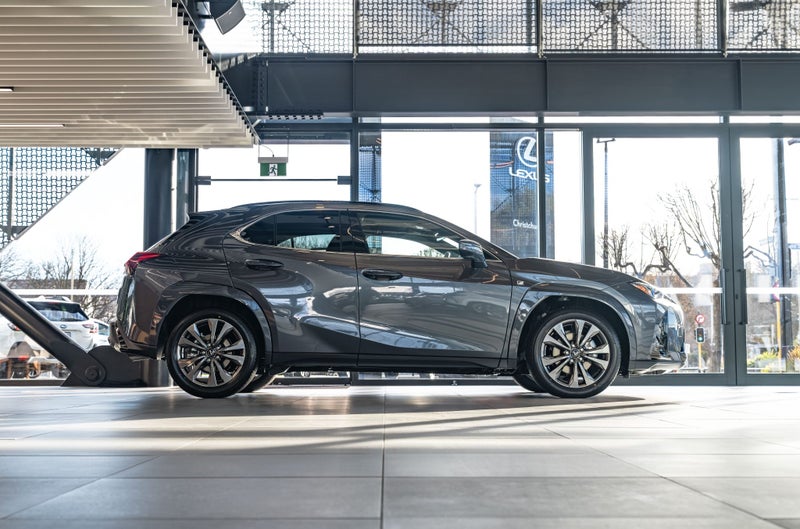 2026 Lexus UX 300h F Sport 2.0L Hybrid Petrol S... image 2