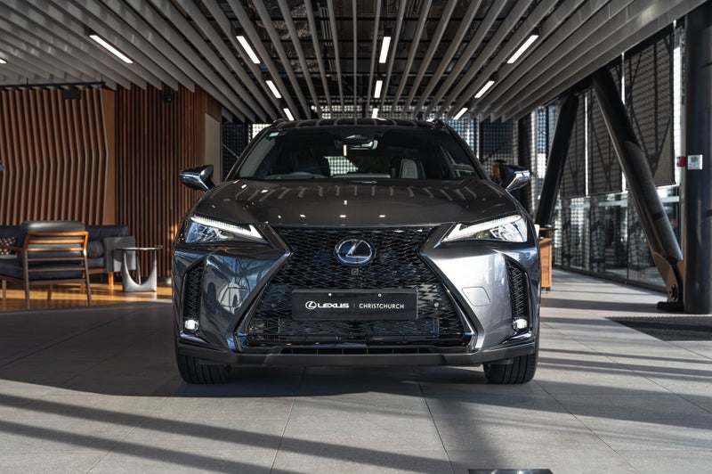 2026 Lexus UX 300h F Sport 2.0L Hybrid Petrol S... image 4