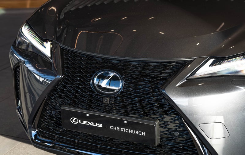 2026 Lexus UX 300h F Sport 2.0L Hybrid Petrol S... image 5